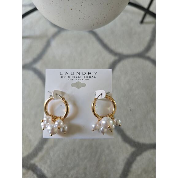 Laundry By Shelli Segal Gold Pearl Circle Earrings New - Picture 4 of 4